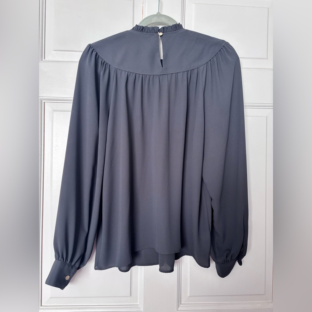 LOFT Size Medium Gray Blouse with Button and Ruff… - image 2